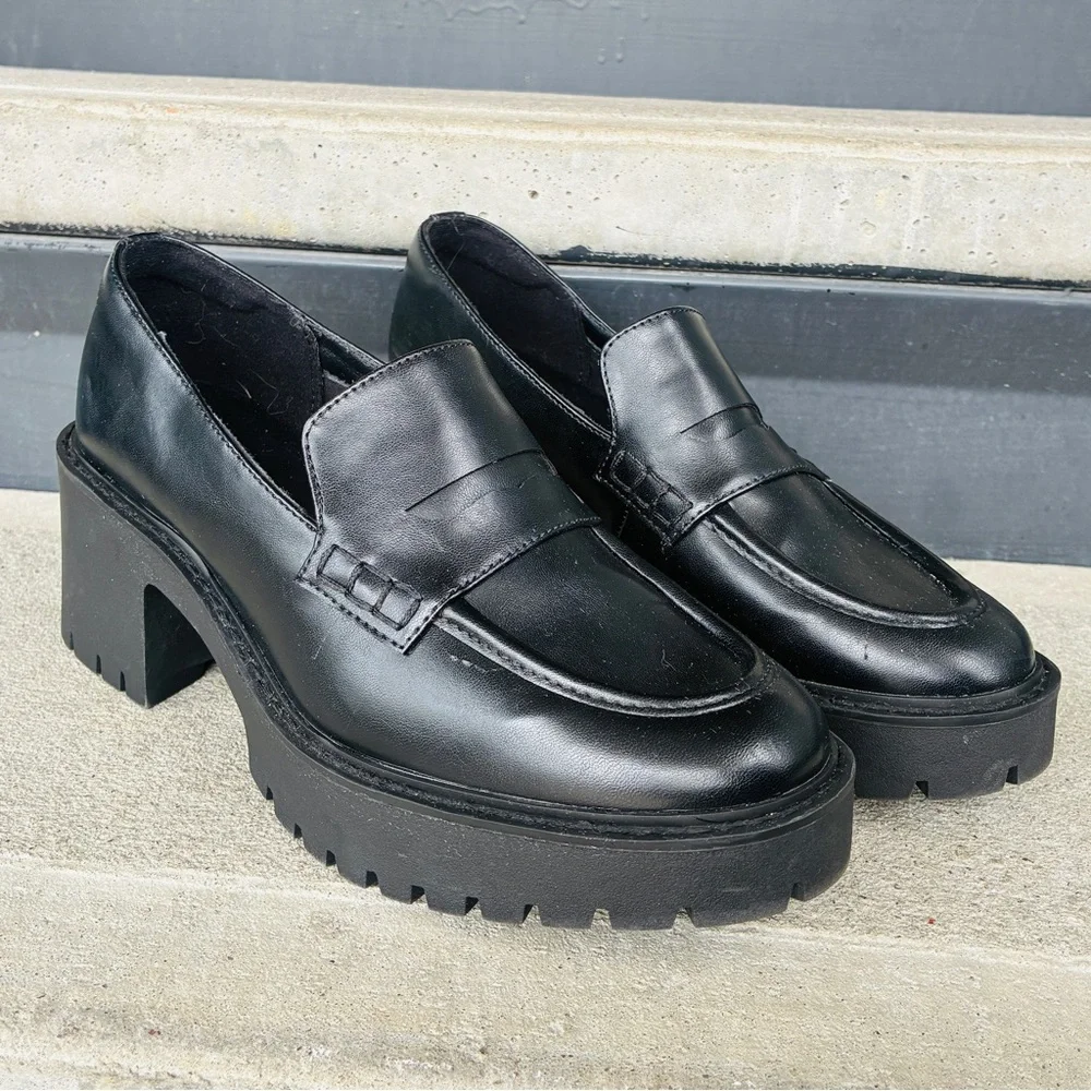 Universal Thread Women’s Maisy chunky Platform heel Black penny Loafers